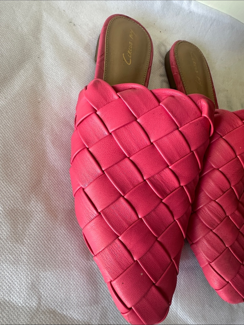 Circus by Sam Edelman Coral-Pink Woven Slide Mules - Picture 2 of 6